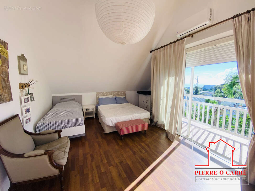 Maison à SAINT-DENIS