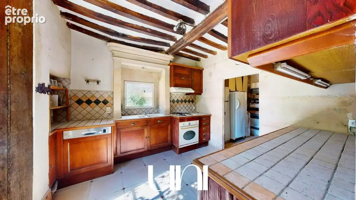 Corps de ferme de 300 m2, sur un terrain de 2 999 m2, avec dépendances - ROTS - photo 9
