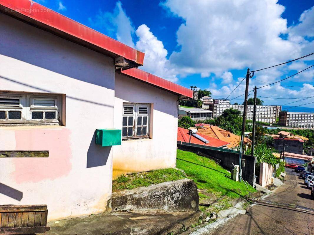 Maison à FORT-DE-FRANCE