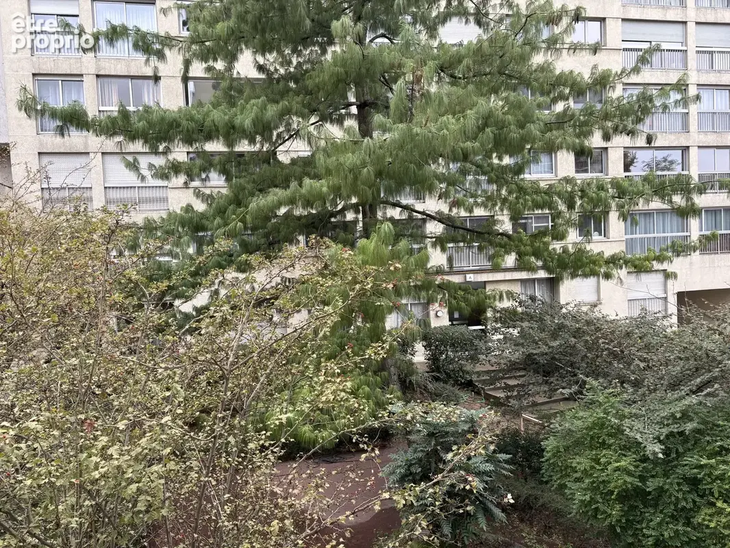APPARTEMENT 2 PIECES dans Résidence sécurisée avec jardin, proche du Bois de Vincennes - photo 10