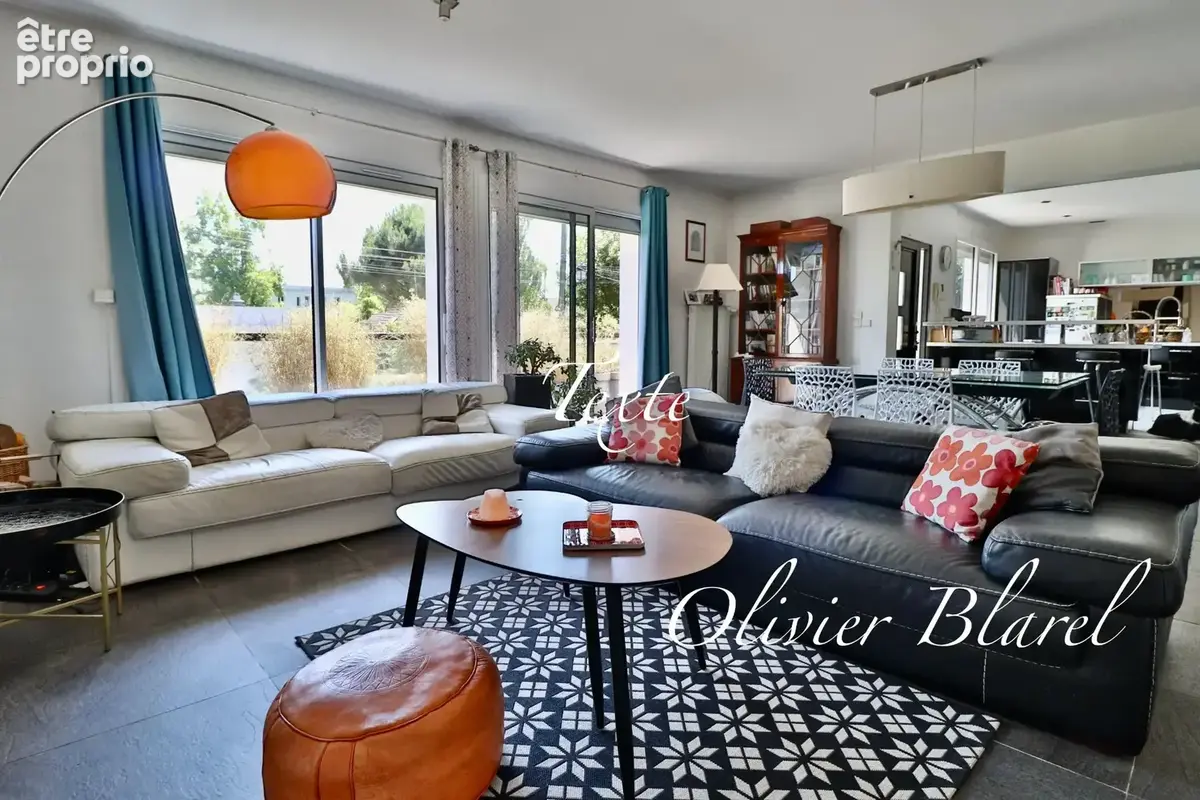 La Celle-Saint-Cloud – Villa familiale avec piscine – Parcelle de 967 m² – Gare à 3 minutes à pied - photo 6