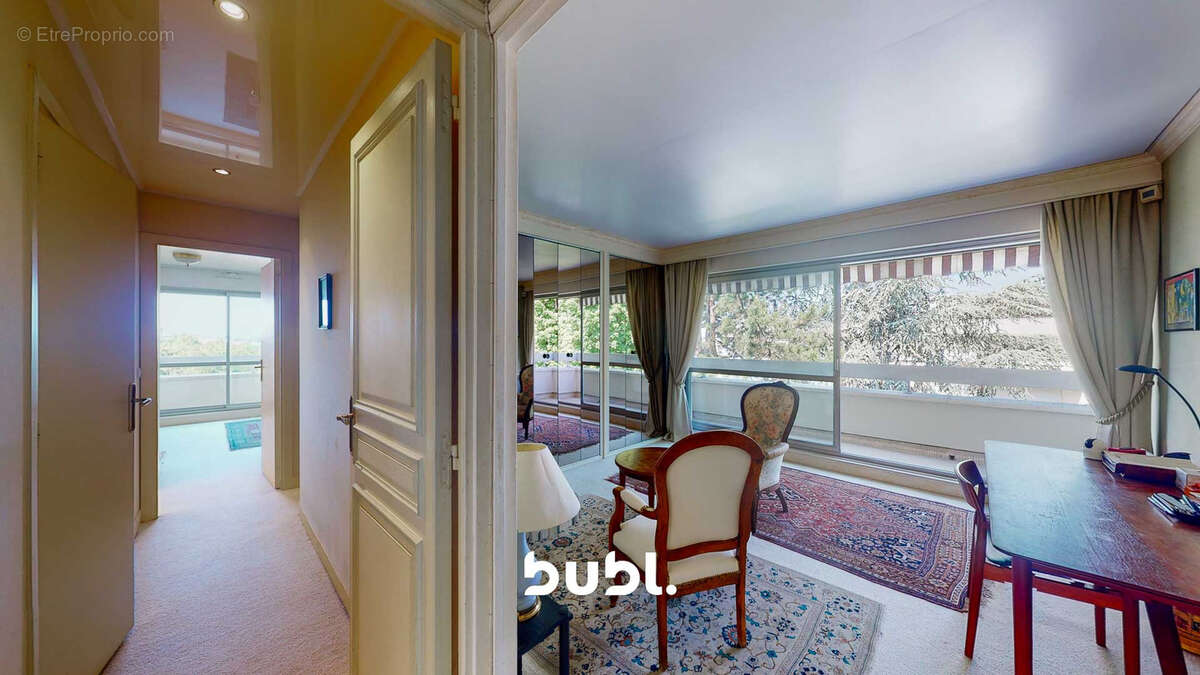 Appartement à BOUGIVAL