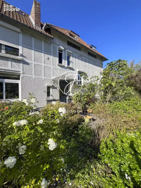 Wervicq-Sud - MONTAGNE - Maison - 6 pièces - 230 m² - 4 /5 chambres - Jardin - Garage - photo 16