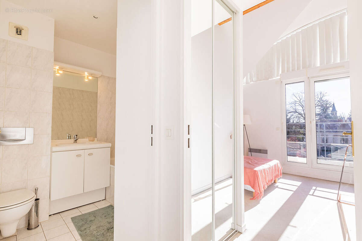 Appartement à VERRIERES-LE-BUISSON