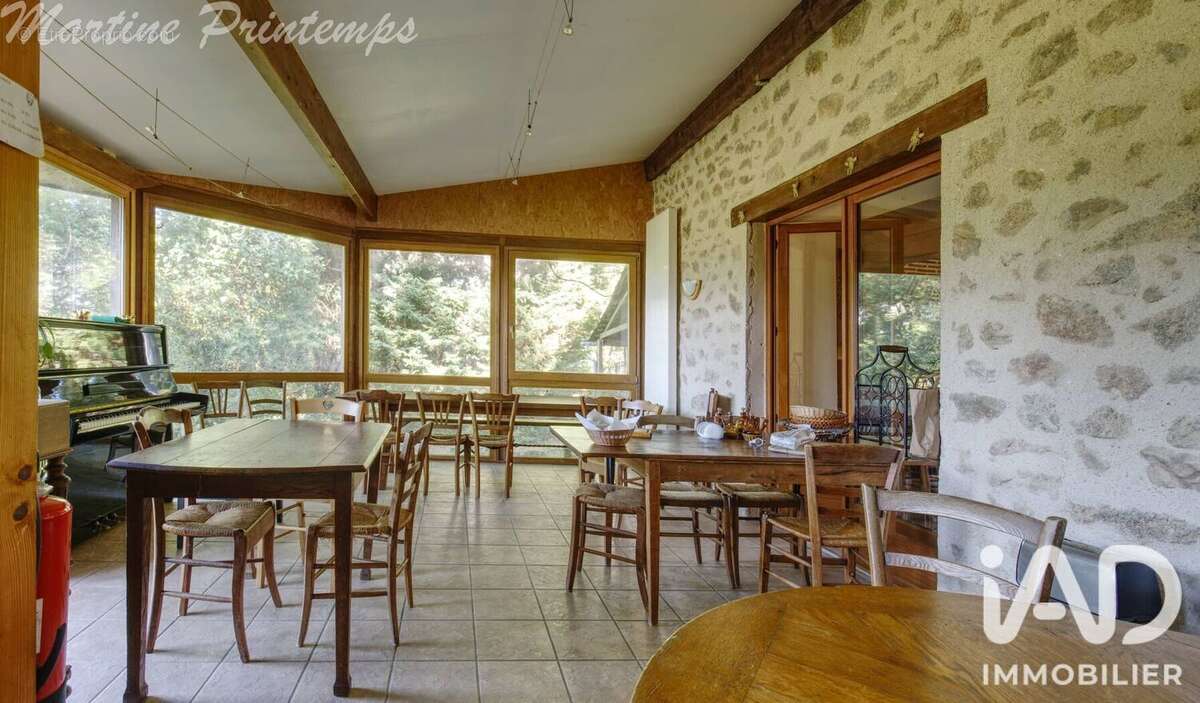 Maison 397 m² à Chalaux  - photo 2