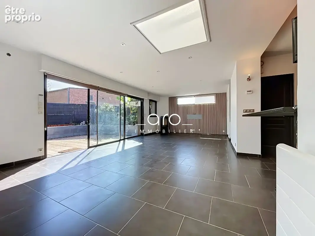 Maison 209 m² à Cysoing  - photo 2