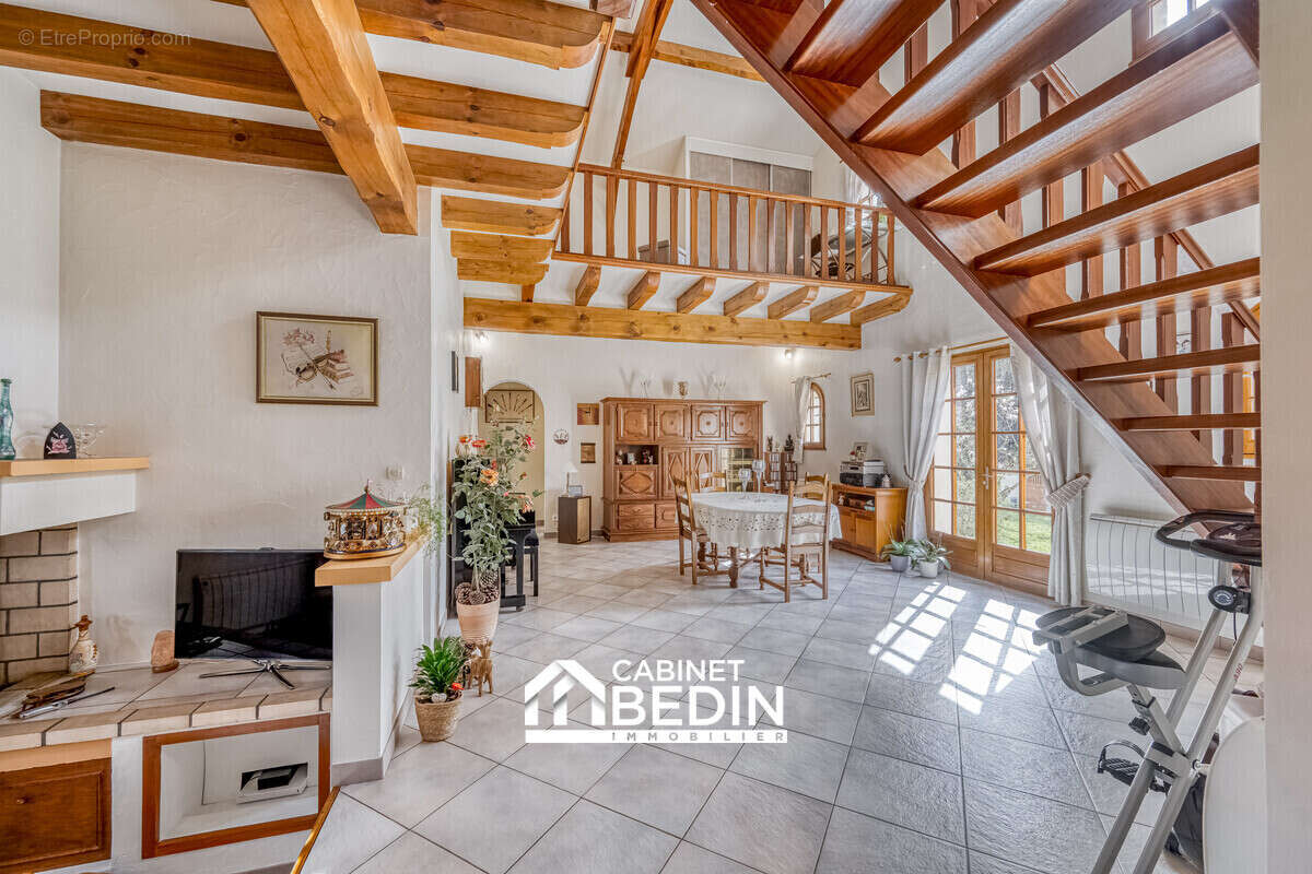 Maison à LE BARP