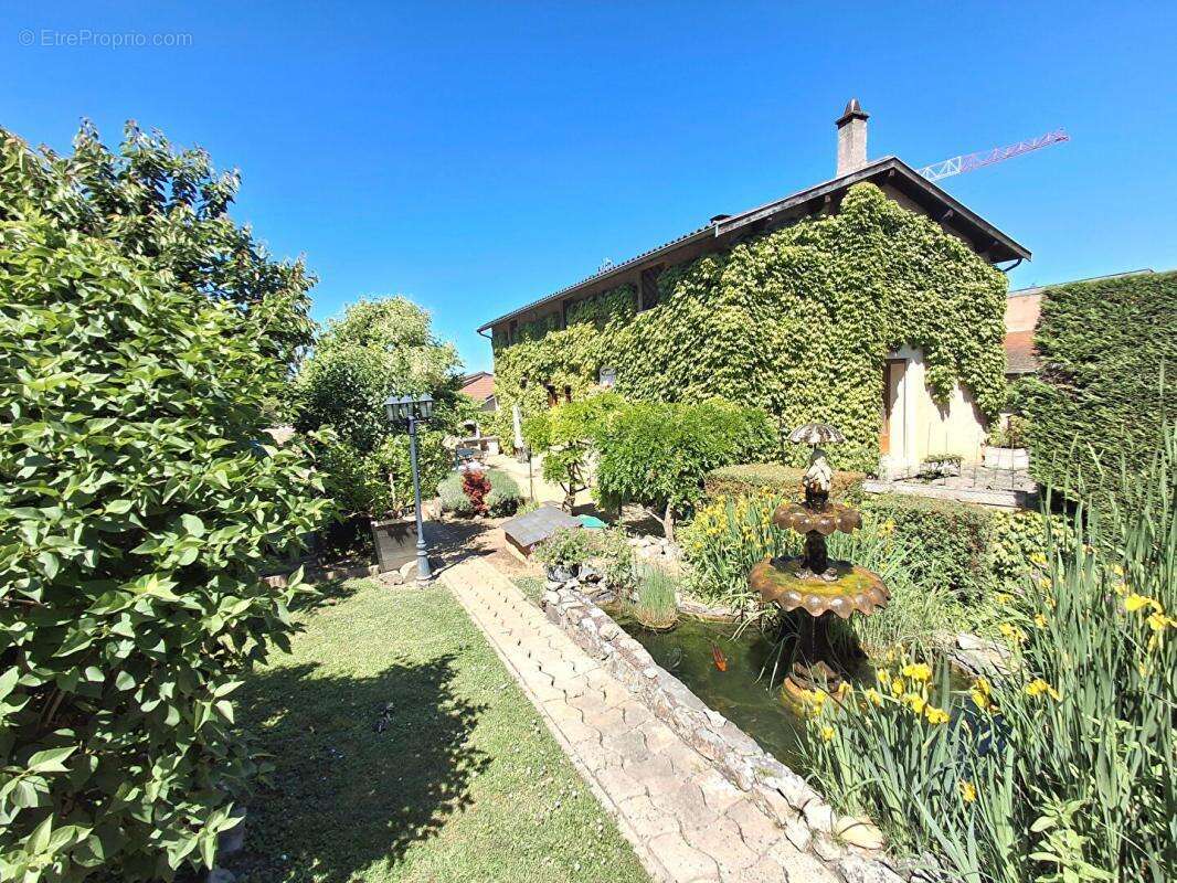 Maison à SAINT-SYMPHORIEN-D&#039;OZON