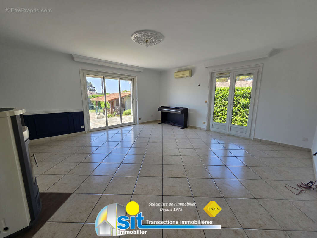 Villa 136 m2   3 chambres   Piscine   Sous-sol complet   Cheyssieu - photo 10