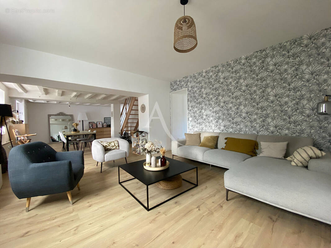 Maison à LA MEIGNANNE