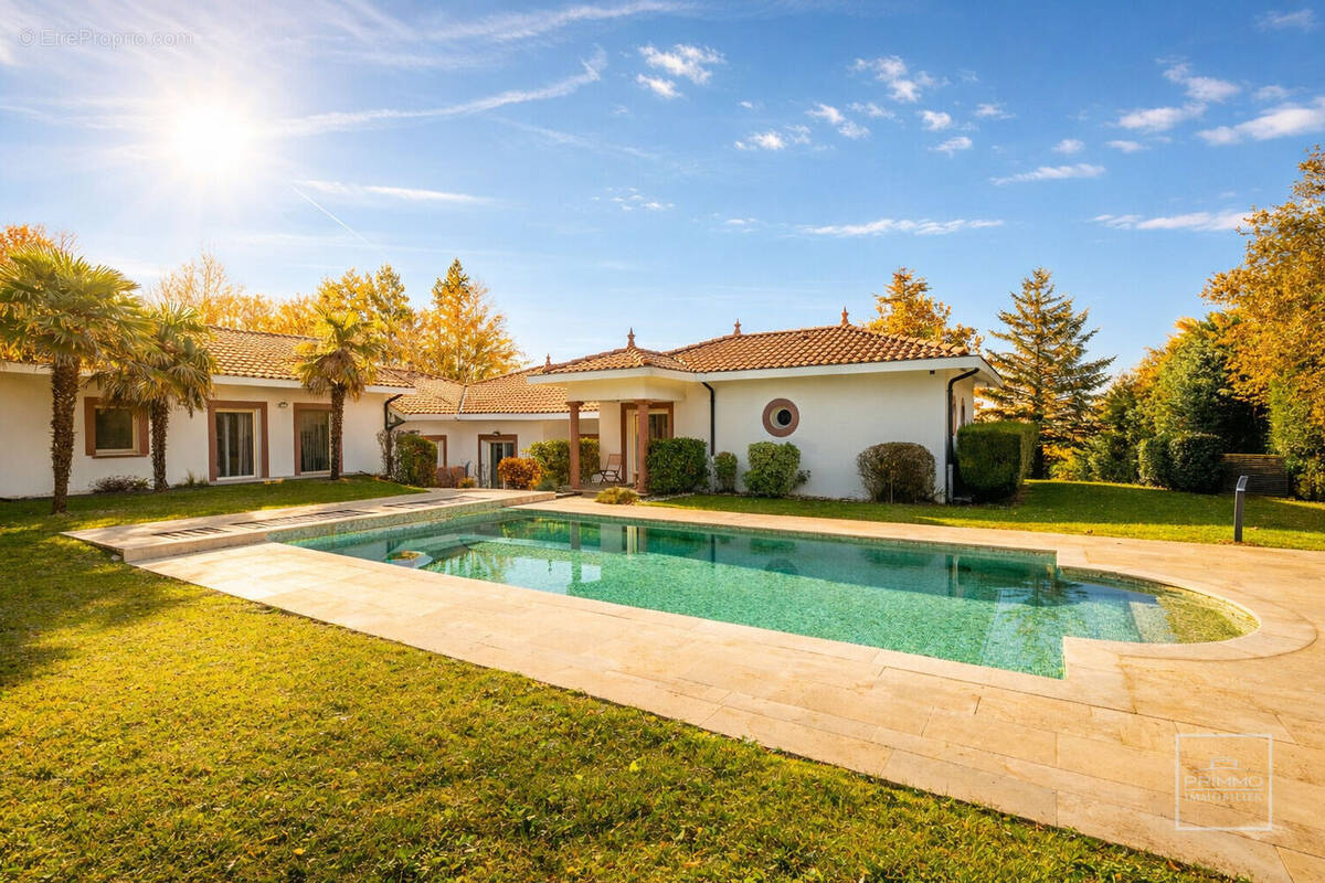 Maison à SAINT-CYR-AU-MONT-D'OR
