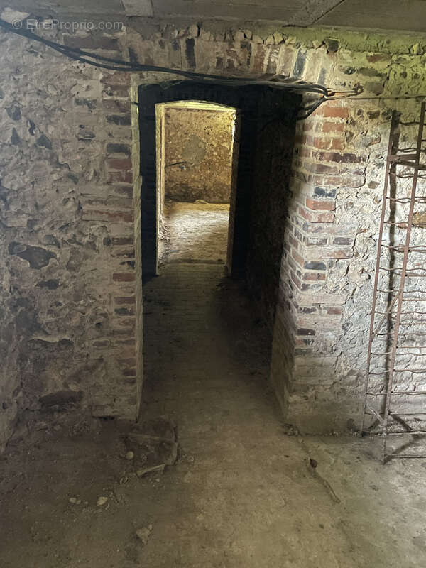 Maison à CHAMPROND-EN-GATINE