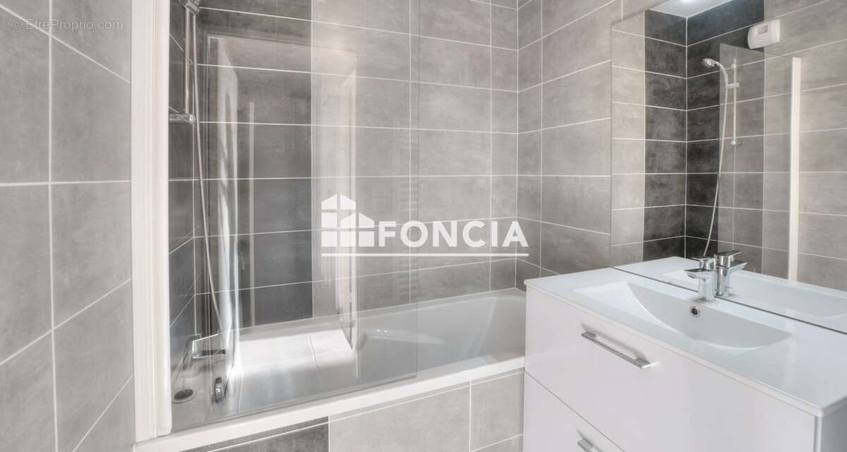 Appartement à DIVONNE-LES-BAINS