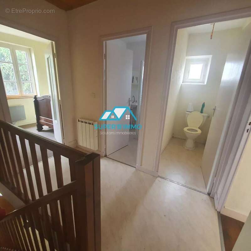 Maison à PAULHAGUET