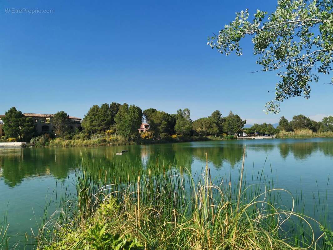 Charmant Bastidon dans le Domaine du Golf de Pont Royal, 45 m2 habitable, ravalé, avec jardin privatif, élevé d'un étage, 2 cham - photo 35
