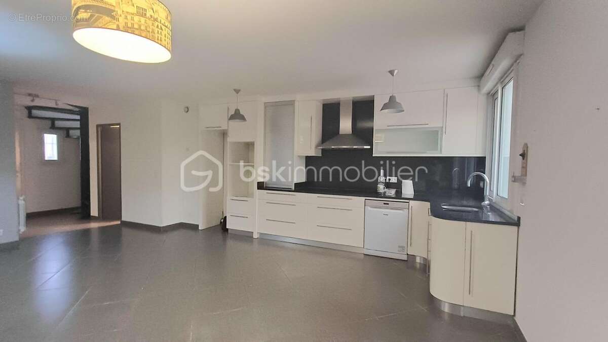 Maison à SAINT-LEU-LA-FORET