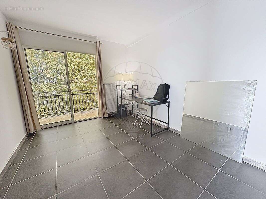 Appartement à LUNEL