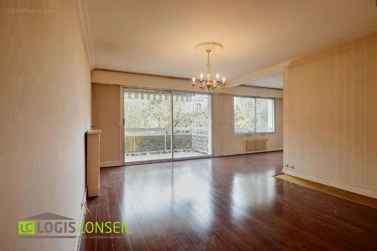 Appartement à CHATENAY-MALABRY