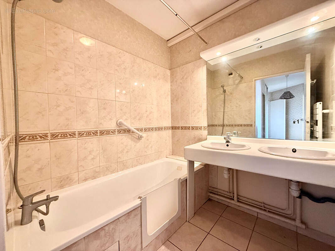 Appartement à LYON-3E