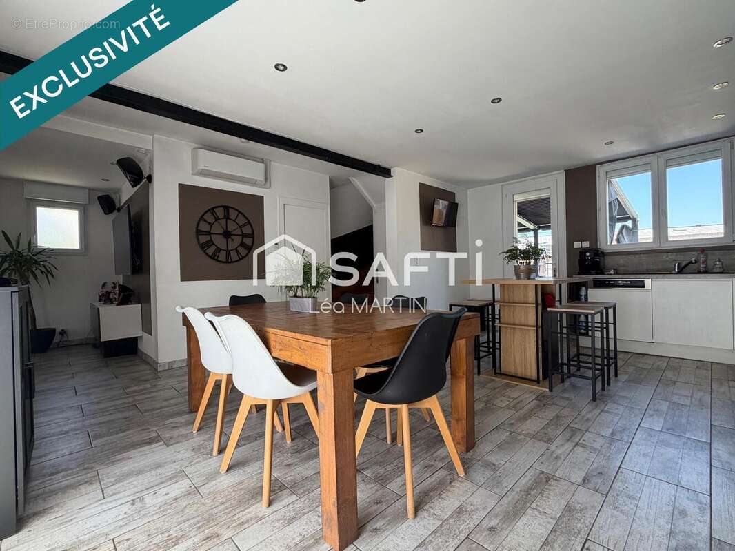 Photo 4 - Maison à SAINT-PIERRE-MONTLIMART
