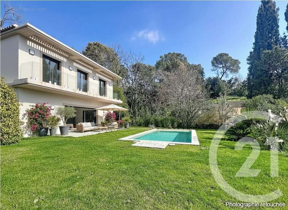 Maison 160 m² à Mougins  - photo 19