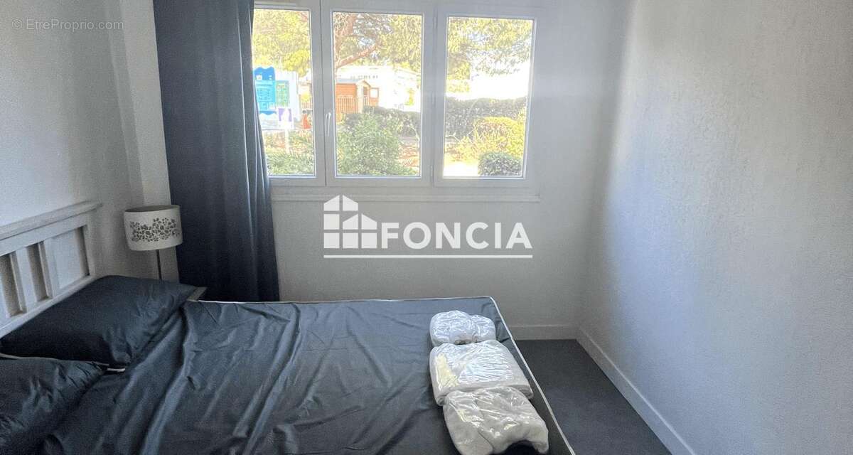 Appartement à LA LONDE-LES-MAURES