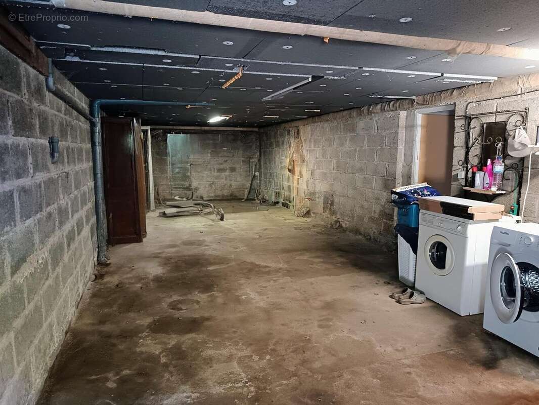 Photo 9 - Maison à PLOUNEVEZ-MOEDEC