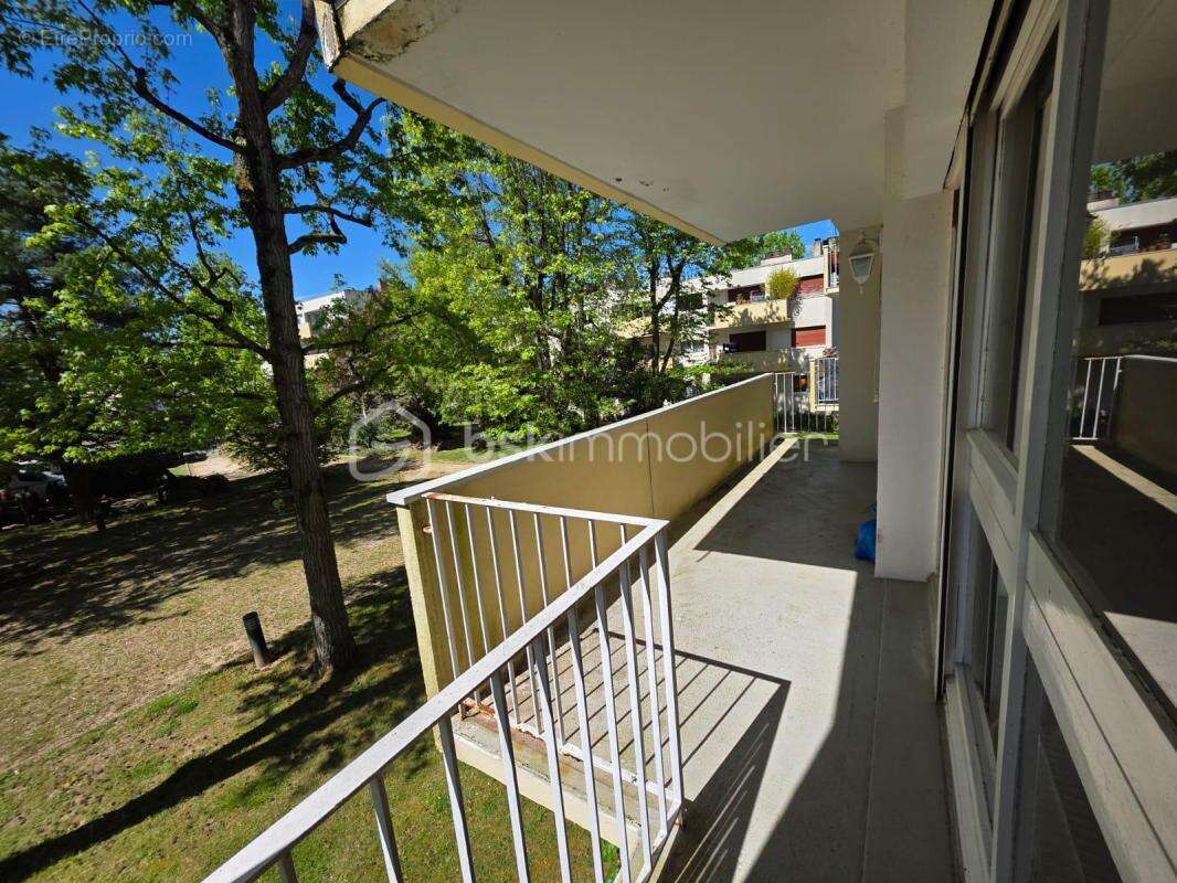Appartement à QUINCY-SOUS-SENART