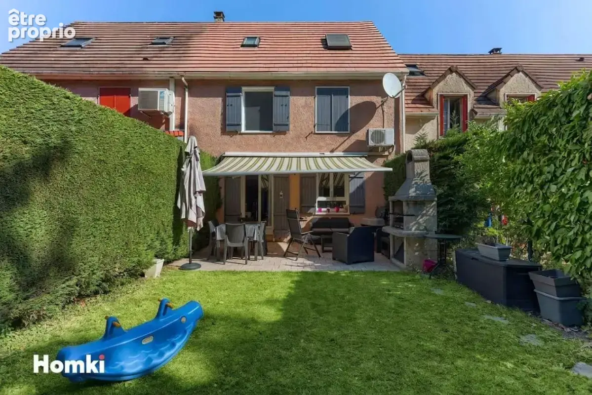 Maison T7 de 135 m² à Combs-la-Ville 77380 - photo 16