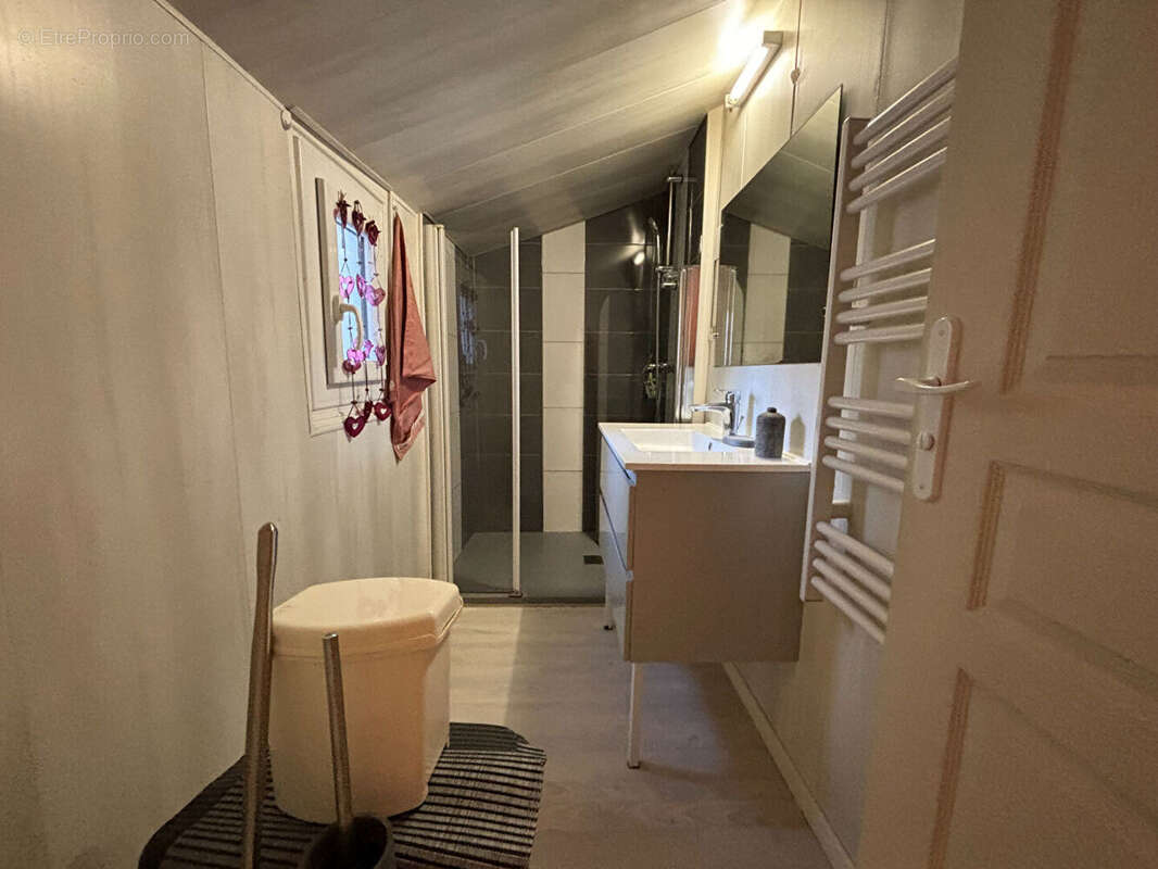 Maison à CHATEAU-GONTIER