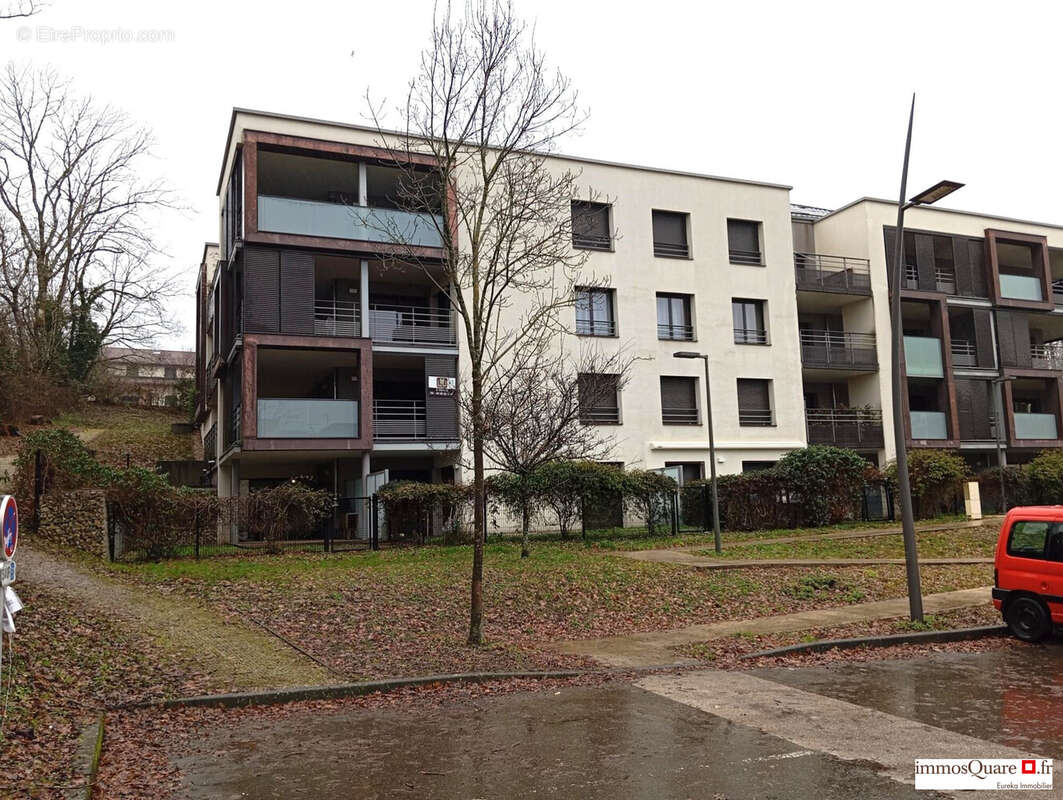 Appartement à DIVONNE-LES-BAINS