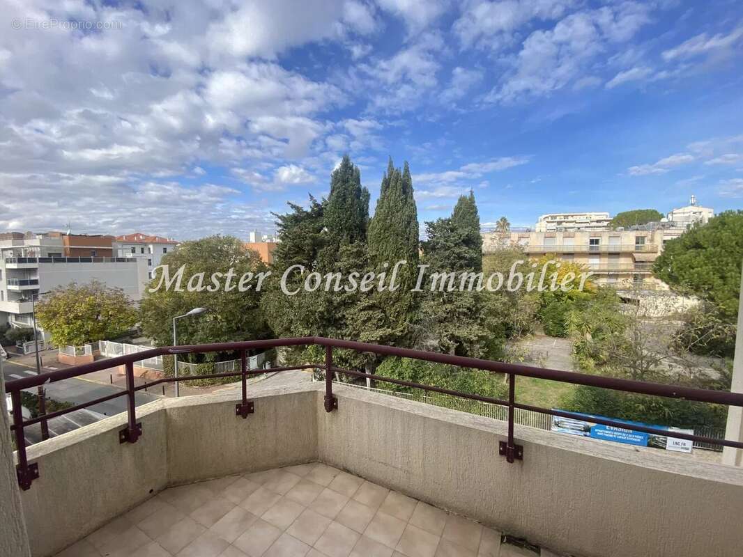 Appartement à CANNES