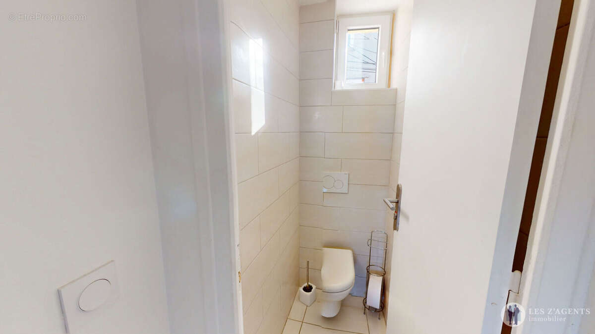 Maison à SAINT-MARTIN-D&#039;HERES