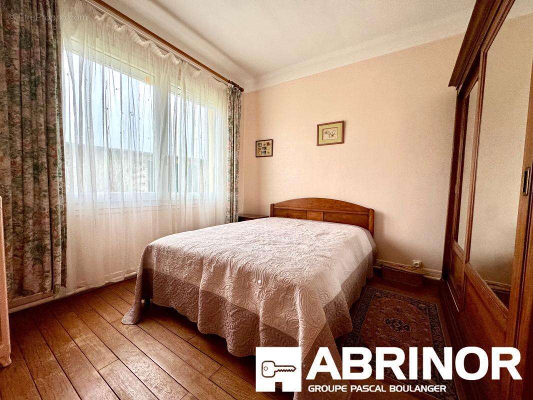 Maison à LONGPRE-LES-CORPS-SAINTS