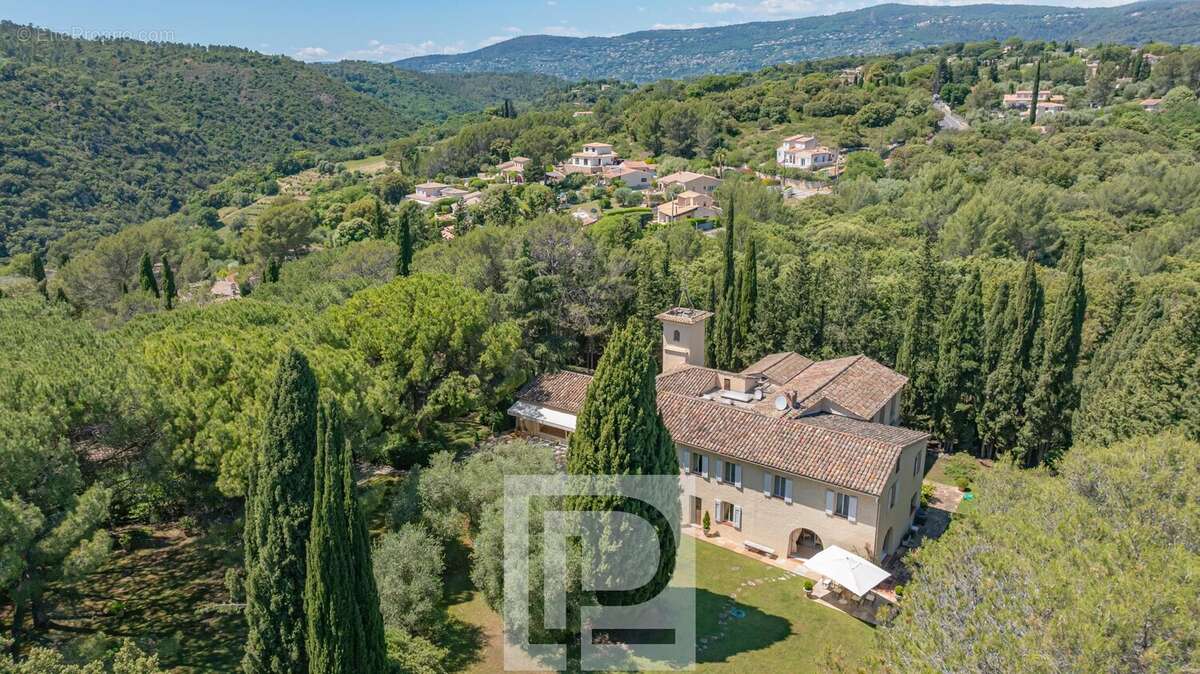 Maison à AURIBEAU-SUR-SIAGNE