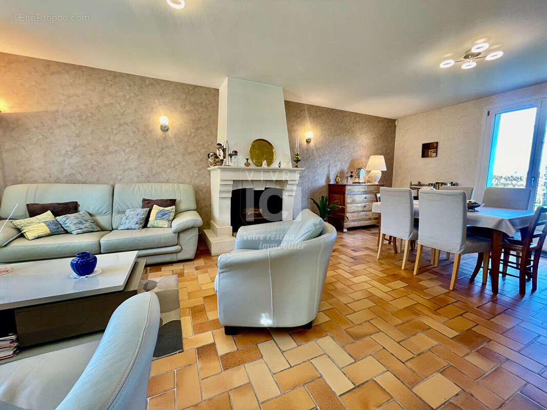 Maison à GRANDCHAMPS-DES-FONTAINES