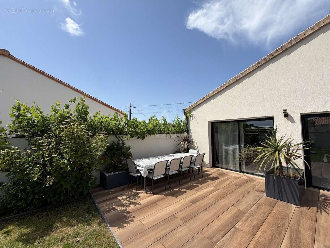 Maison à LES SORINIERES