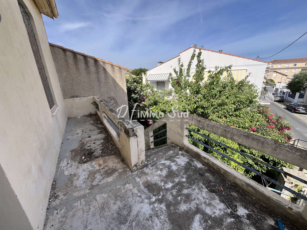 Maison T3 avec terrasse, extérieur et garage - photo 2