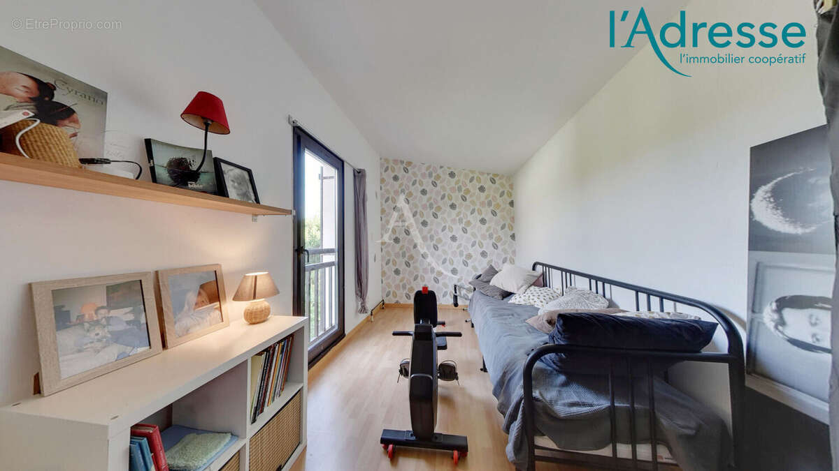 Maison à CHAMPS-SUR-MARNE