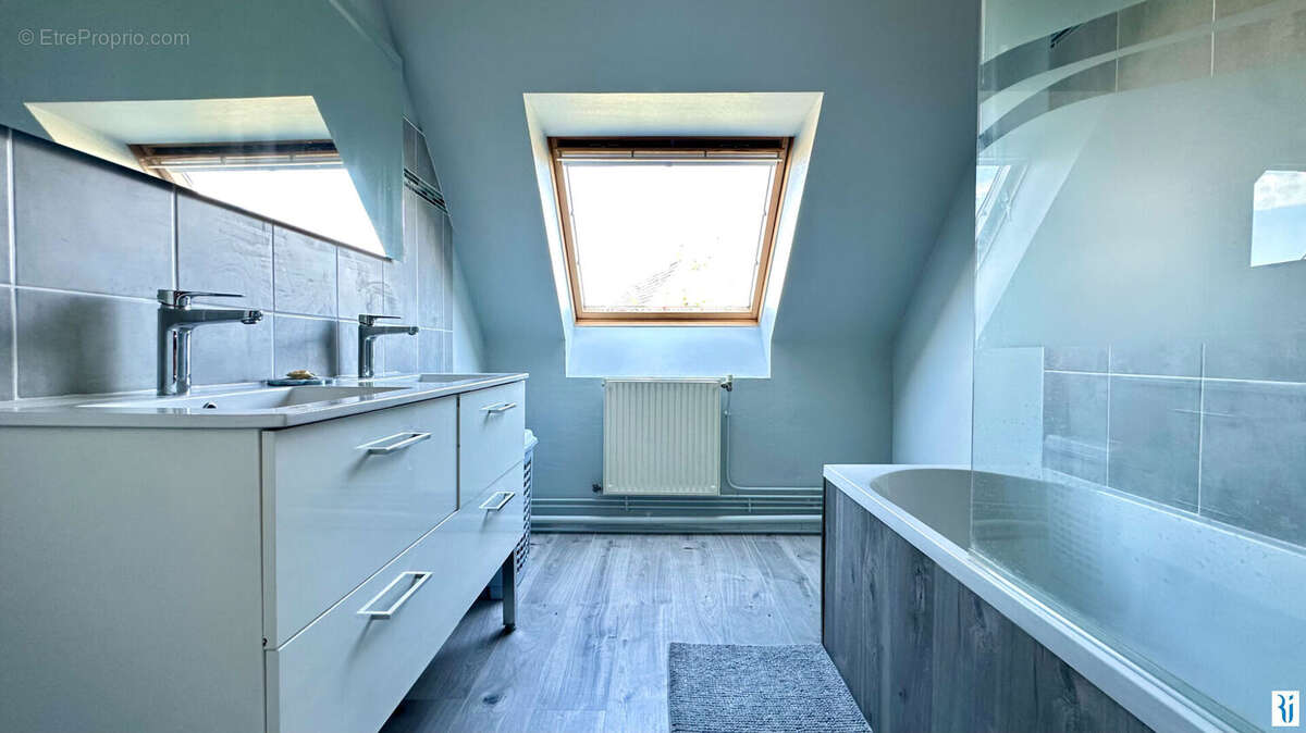 Maison à LE GRAND-QUEVILLY