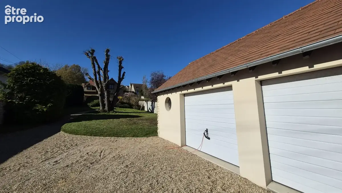 Maison 7 pièces 160 m² à vendre à Maule (78580) - photo 2