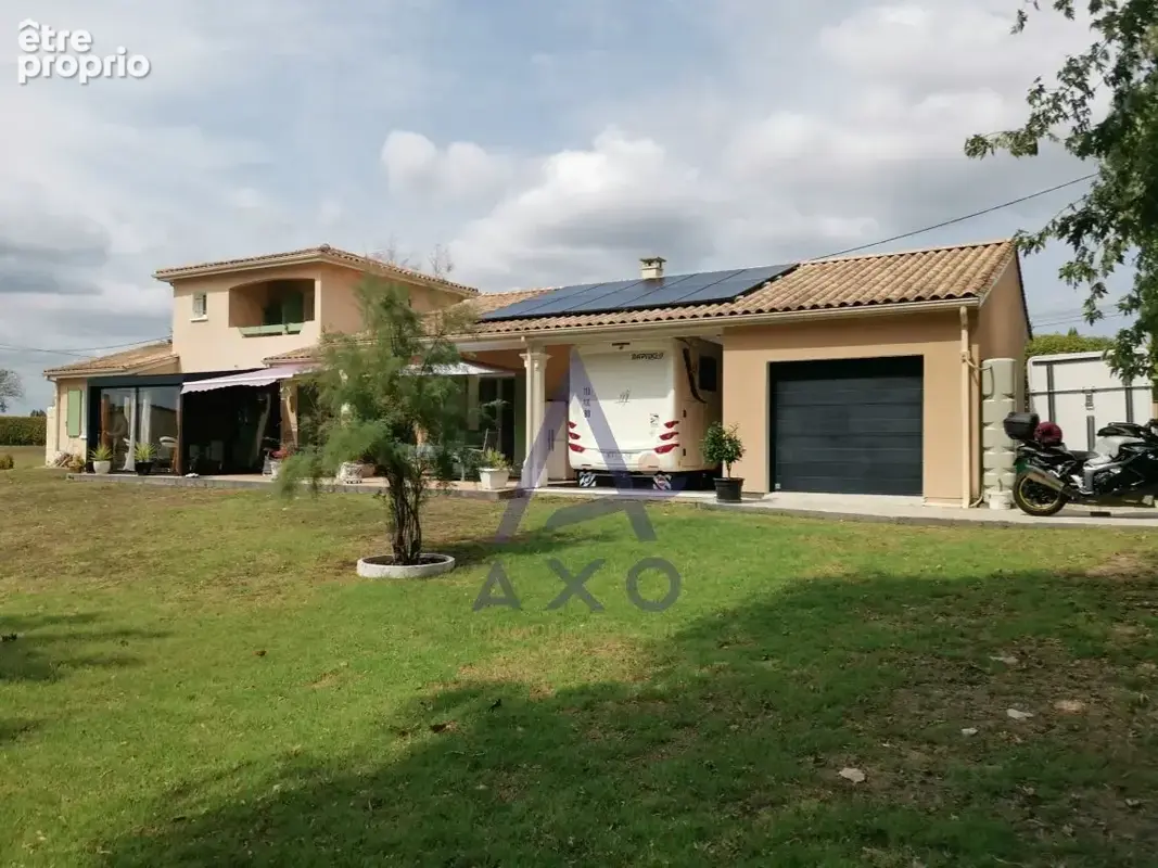 Maison T5 de 151m² avec véranda, garage et carport (pour camping-car) - photo 9