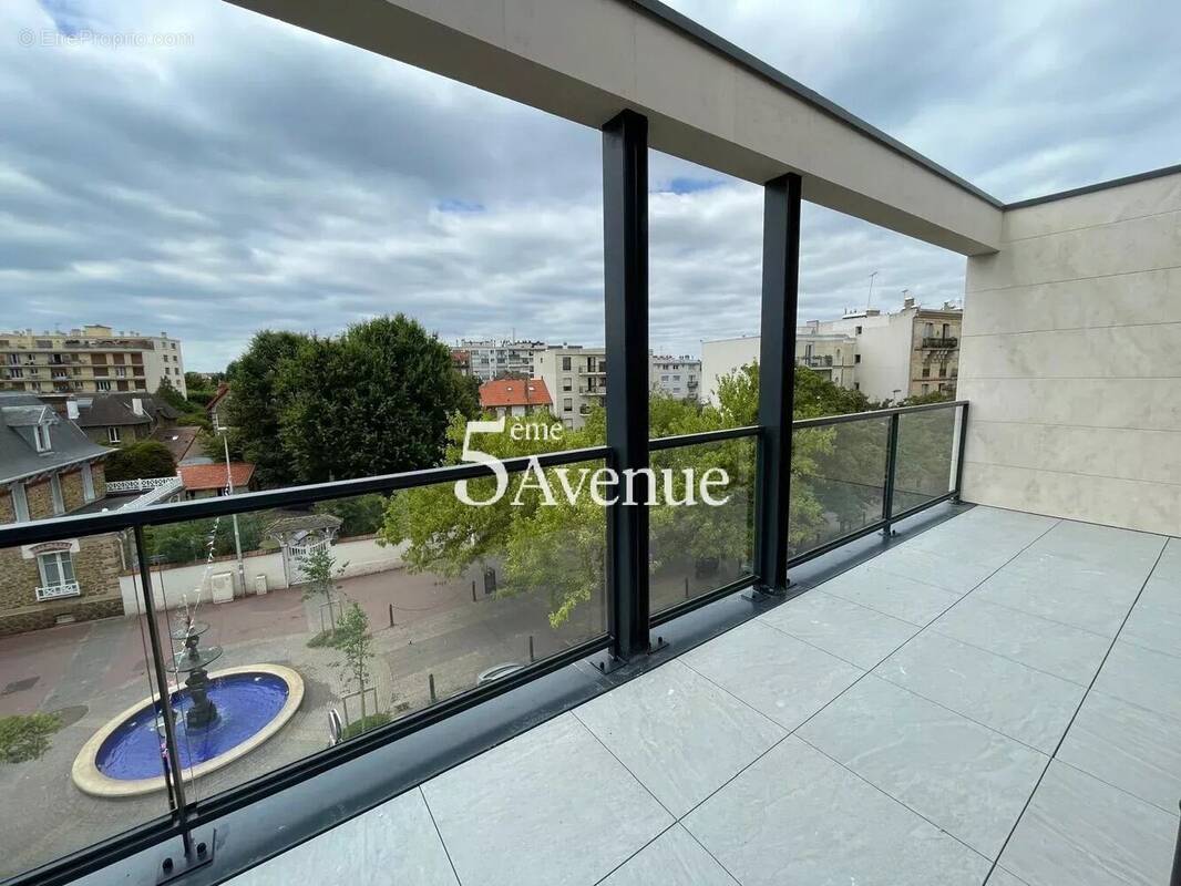 Appartement à SAINT-MAUR-DES-FOSSES