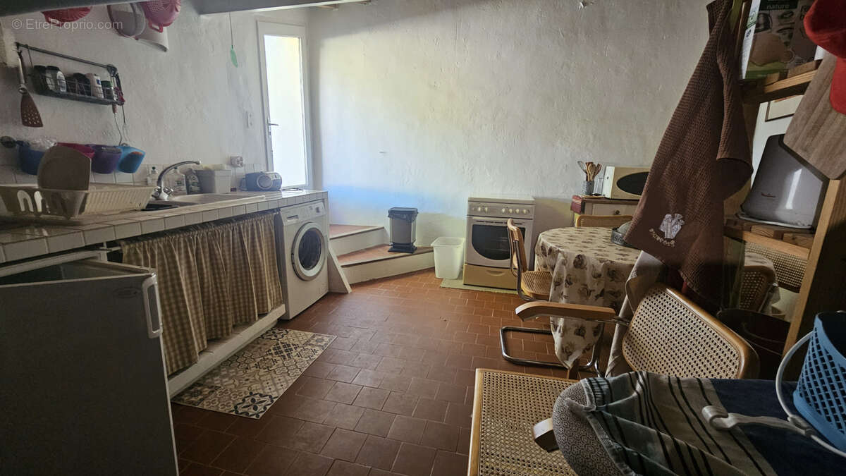 Maison à VILLES-SUR-AUZON