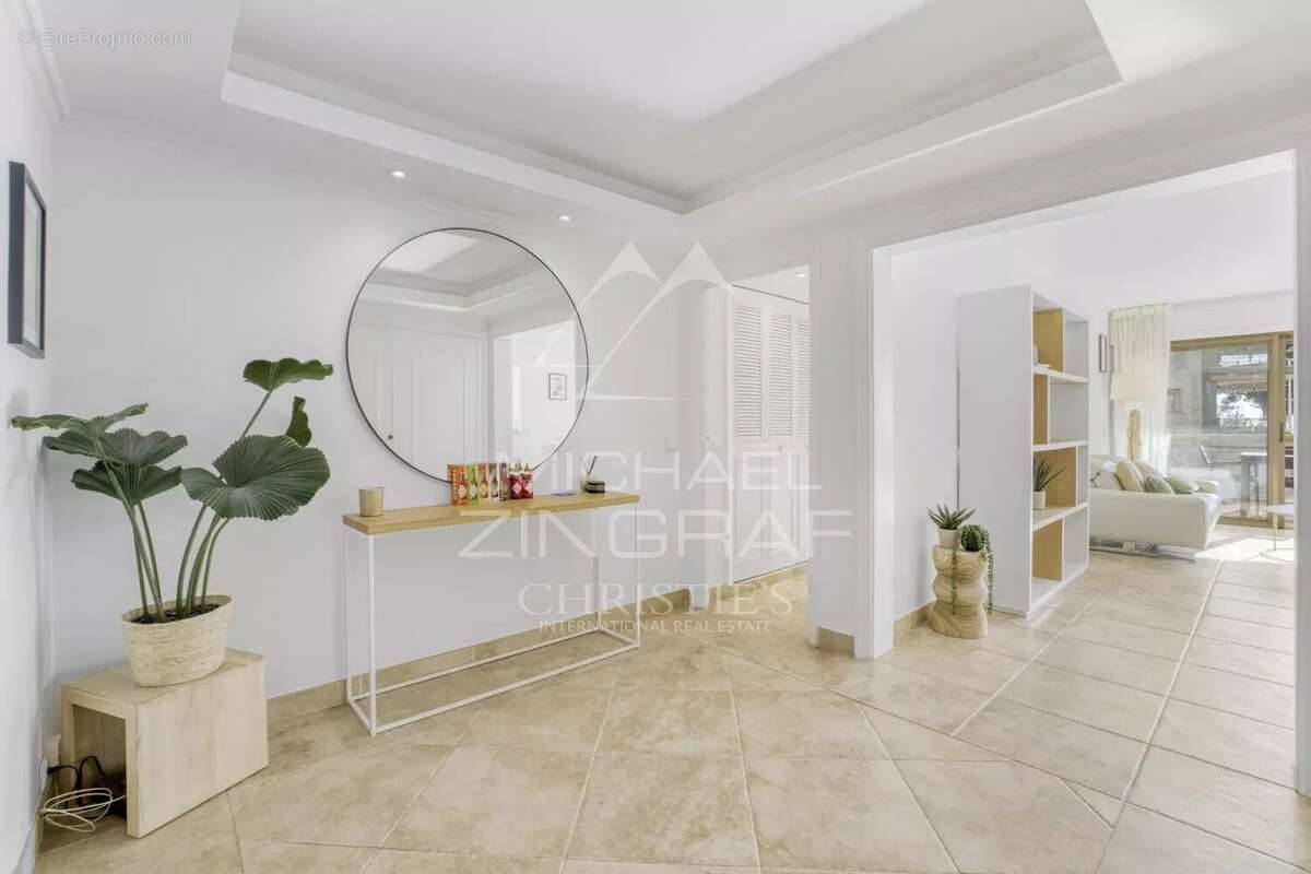 Appartement à CANNES
