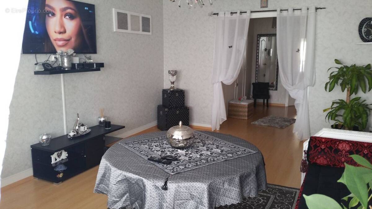 A VENDRE : APPARTEMENT T3 - Appartement à ORLEANS