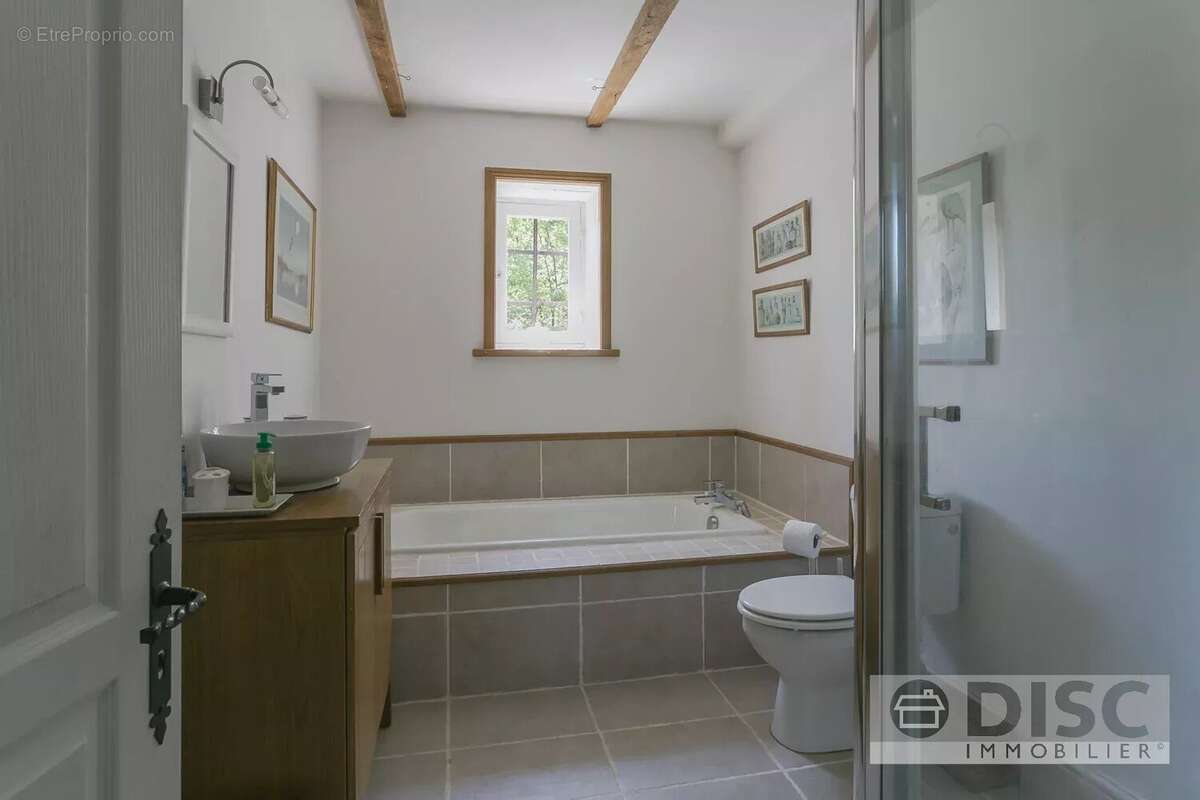 Maison à LES CABANNES