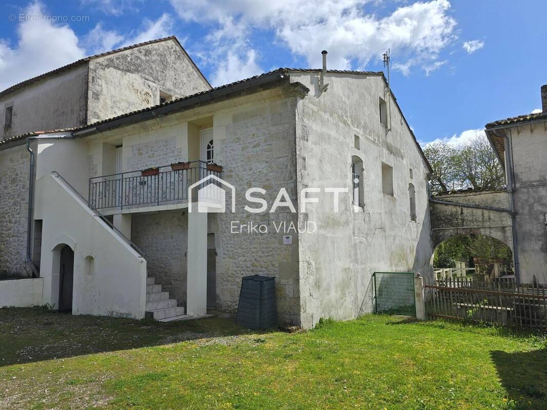 Photo 1 - Maison à MOSNAC