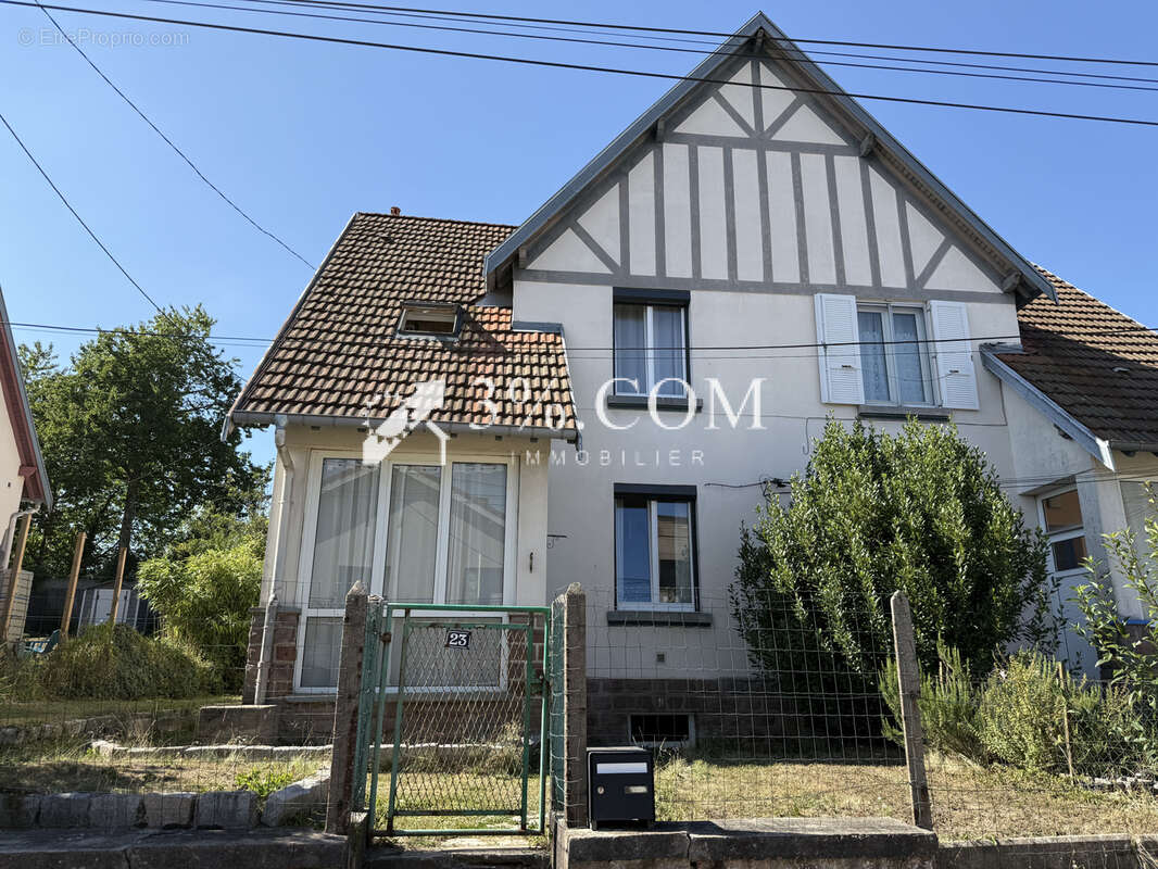 Maison à EPINAL