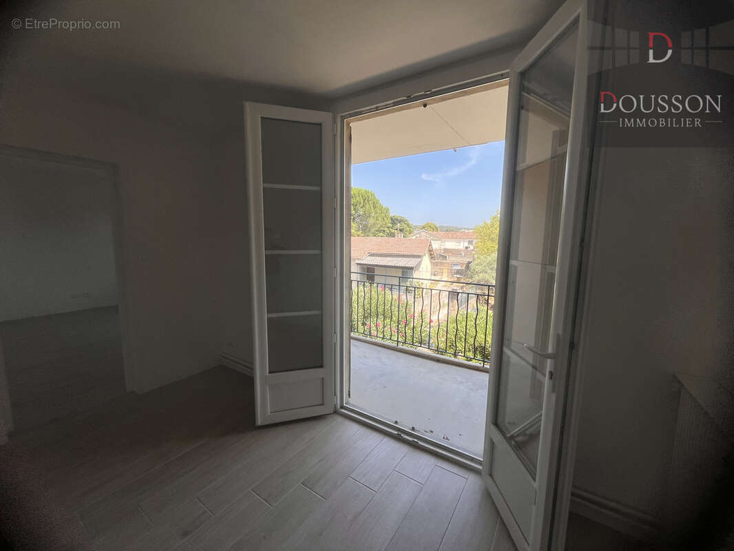 Centre ville uzes - photo 4